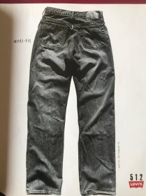 16开杂志彩页 李维斯（Levi's）牛仔裤广告 连贯两页合拍