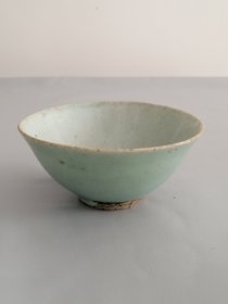 豆青釉瓷碗