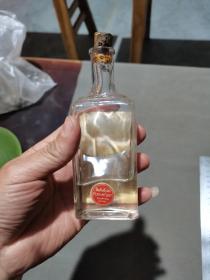 民国化妆品 北平 华厚昌 香油 一瓶（半瓶油）