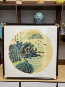 国画山水画，半工笔画半写意画，皴法点染，纯手绘，假一赔万，正面一幅画，背面一幅画，都是本人精心收藏的，河北省美协唐建平老师的原创大作，实际画的比照片拍出来要漂亮的多，照相光线不好，笔法苍劲有力，浓淡干湿焦，行云流水。50×50的斗方，家里客厅，卧室，书房都可悬挂，特别是玄关挂，非常合适，非常大气，家中有字画，必是富贵家，要想人前显贵，必得花开富贵。带一个实木框的价格。