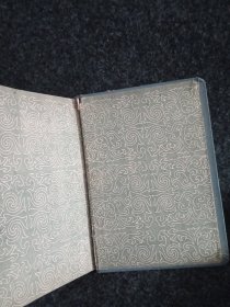 老日记本。