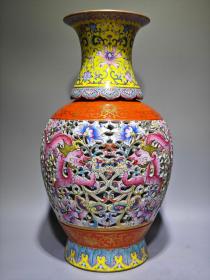 乾隆年制，珐琅彩描金镂空夔龙穿缠芝转心瓶，高：36.5cm，肚直径：21cm