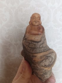 太行陈化崖柏弥勒把件 有个眼镜纹流畅灵动