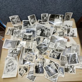 80年代黑白老照片（最大尺寸10×10） 70张左右