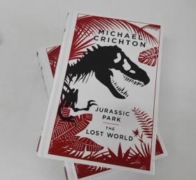 Jurassic Park & the Lost World 侏罗纪公园/侏罗纪公园2：失落的世界(二合一厚本)