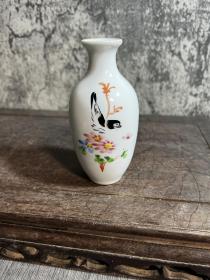 70，80年代，手绘花鸟小花瓶一只