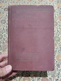 1912年精装本《STUDYING THE SHORT-STORY》书页顶部刷金，内有上海外国语学院馆藏印