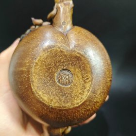 紫砂寿桃壶