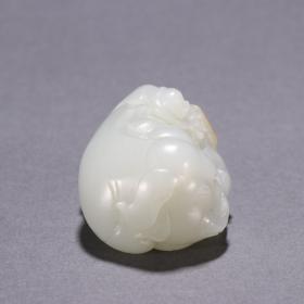 回流 和田玉籽料封侯拜相雕件。规格：高3㎝长5.2㎝宽3.7㎝重94g