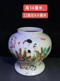 旧藏民国粉彩人物将军罐，器型规整精致，画工细致，发色纯正，釉水肥厚，纯手绘画工，品相完美如图，