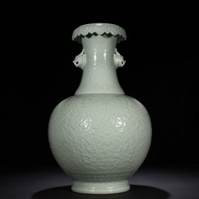 清乾隆粉青釉凸花福庆连绵卷口龙耳瓶51*30厘米