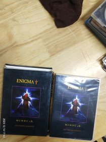 外国原版音乐《ENIGMA》《THE COMPLETE ALBUM DVD》金碟，罕见，德国音乐家营造一中由电子，舞蹈，雷鬼灯流行元素，影像亦宛如天马行空，给人立刻留下难以磨灭的深刻印象，中英文互动菜单，花絮带中文字幕