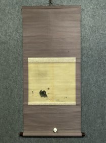 古筆狐仙【奥谷秋石】（1871—1936）圆山派著名画家，名为常次郎，号洗耳洞、曲水园。向森宽斋学习。很早就在以桥本雅邦・川端玉章为领主的青年绘画协会和日本绘画协会等展出作品并多次获奖。他还开办了私塾，致力于弟子的培养，闻名于明治、大正、昭和初期的京都画坛。