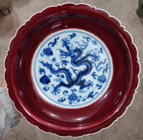 明青花缠枝龙纹盘