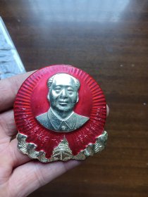 毛主席像章 异形章，大海航行靠舵手，干革命靠毛泽东思想