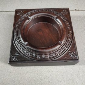 福禄寿喜方形檀木雕烟灰缸1个22070167