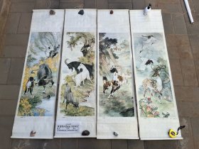 四条屏 老中堂画 挂轴画 挂画 《 吉祥动物屏 》四幅 曲鸿林作 天津杨柳青画社出版 尺寸142*37.5厘米，画心尺寸93*33.5厘米