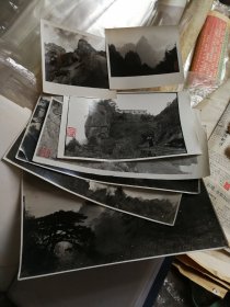 八十年代著名摄影家华国璋，黄山摄影照片7张(其中4张有本人盖印)。。