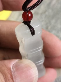 和田玉挂件一串，玉质好