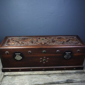 旧藏花梨木镶嵌宝石麒麟大画箱 收藏送礼佳品