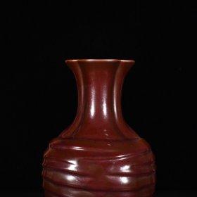 清乾隆紫金釉绶带包袱瓶 高27厘米 宽15厘米