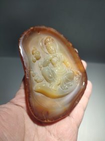 原石玛瑙精雕观音牌，天然料 雕刻精致形象生动，纹理清晰透彻 开脸慈祥 温润细腻，完整