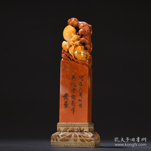 清代 寿山石灵猴献寿钮印章