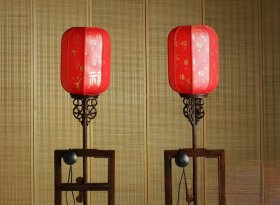 八十年代 苏作 红酸枝 璃龙纹饰宫灯/1对