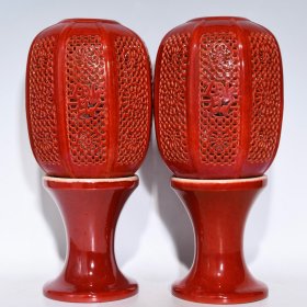 明弘治红釉雕刻镂空宫灯，高37cm直径17cm