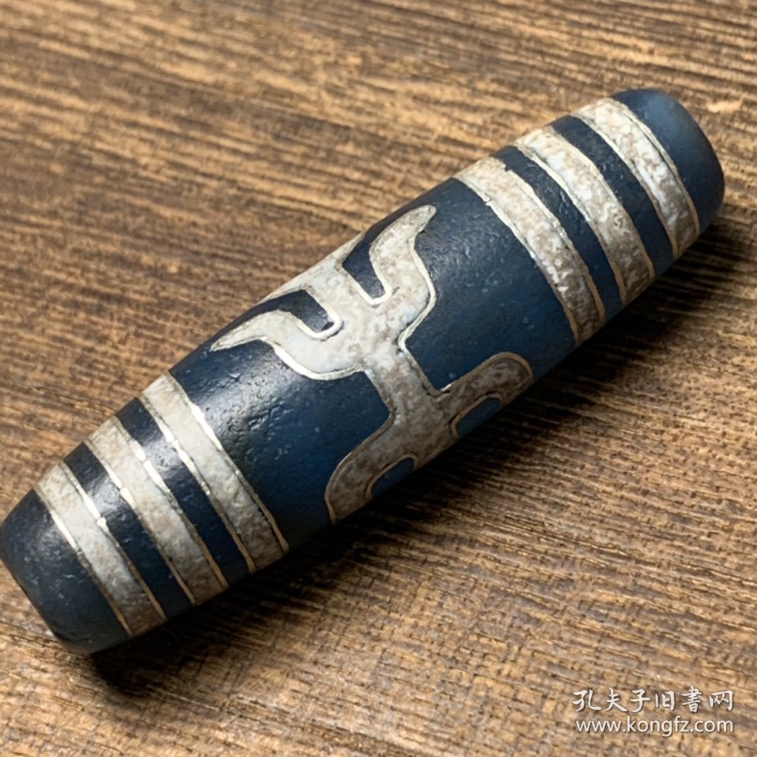 风化蓝玉髓老玛瑙镶嵌银丝贵人天珠 尺寸:约13×48mm