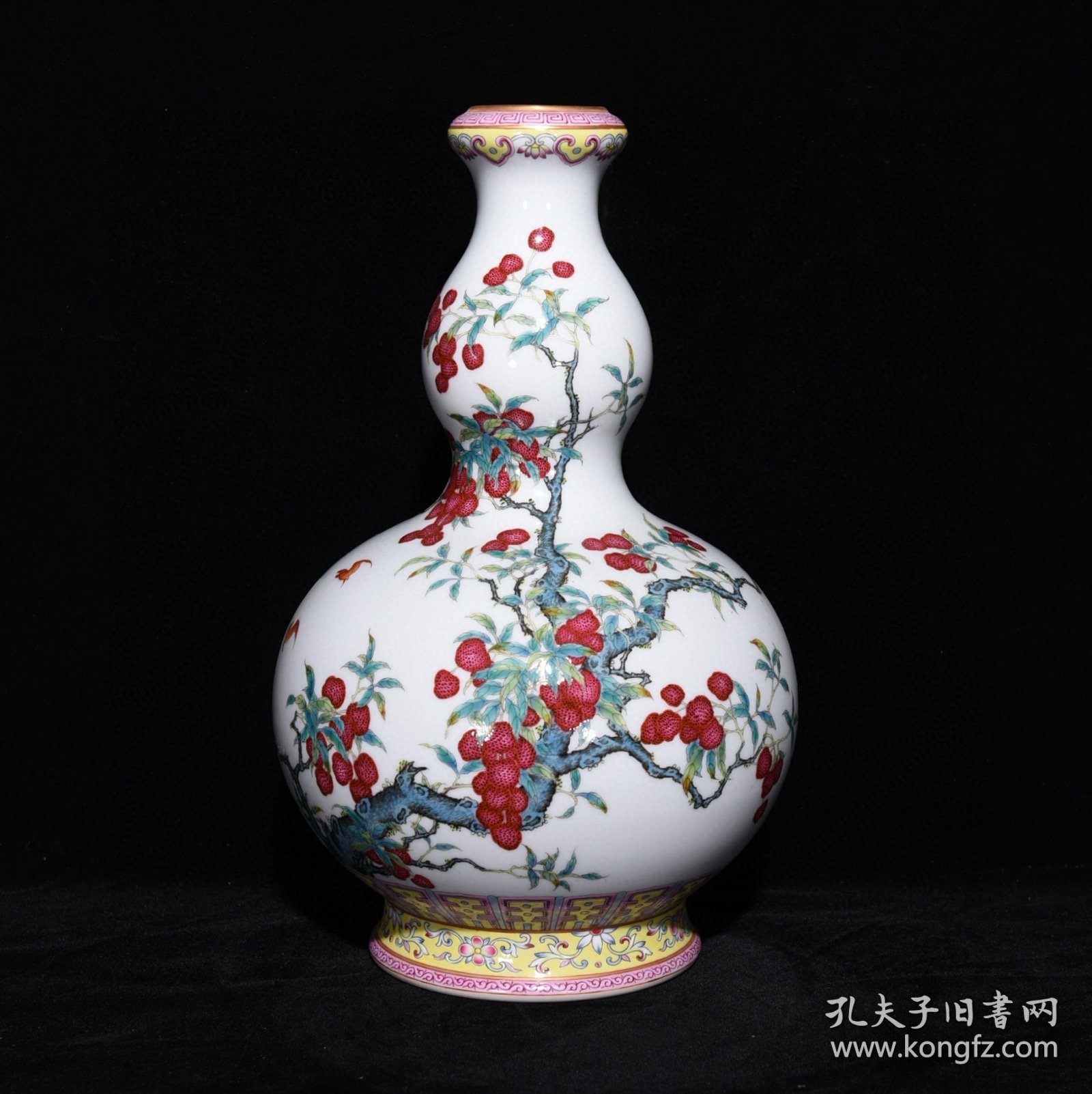 清乾隆粉彩荔枝纹葫芦瓶尺寸30.5*21厘米