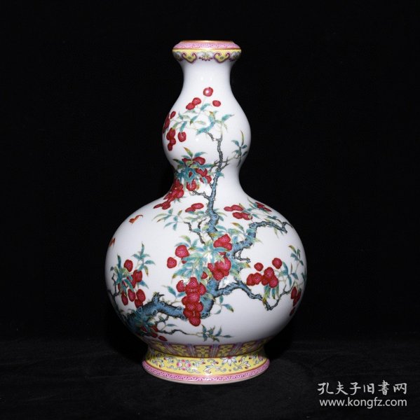 清乾隆粉彩荔枝纹葫芦瓶尺寸30.5*21厘米