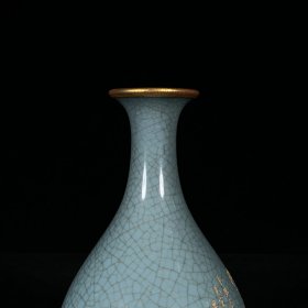 宋汝窑包口铭文刻仕女玉壶春瓶，高22.5直径12厘米