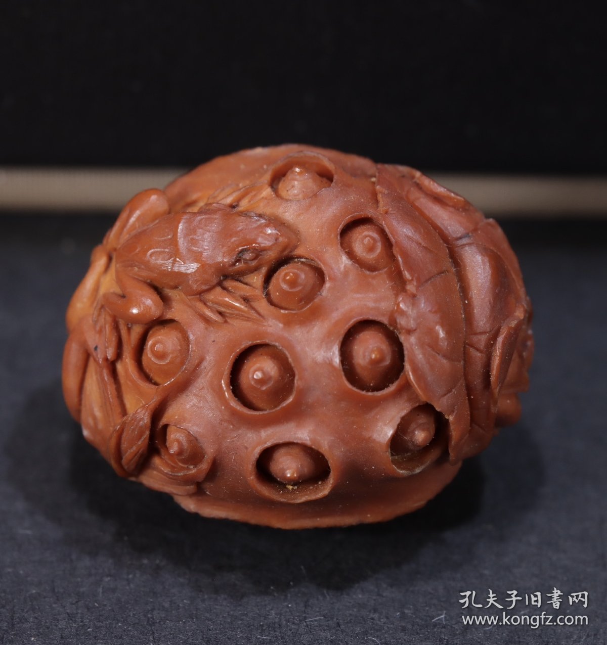 多子多孙橄榄核雕莲蓬青蛙莲蓬