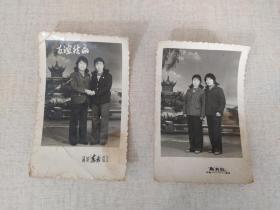老照片(2张)：80年代俩姐妹