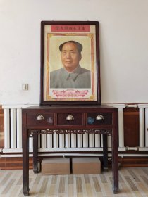 黄花梨大料做框，起线打凹结构做工，高116/宽78.5/厚2.5厘米，天津美术出版社出版，天津发行所发行，红藏馆必备，保老保真。