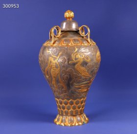 旧藏唐代鎏金高浮雕錾刻飞天瓶