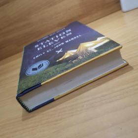 Station Eleven：A novel