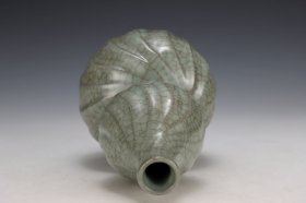 C476---旧藏宋官窑葫芦瓶