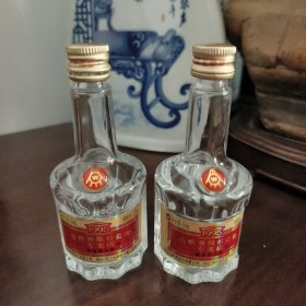 五粮液一两瓶对