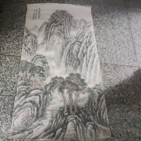 萧山一一蔡阆青精品设色山水1件，，，蔡阆青（1911—1990），原名朗，是萧山人。他以鬻画为生，并在抗战期间参加了金华县政工队，担任绘画工作。此外，蔡阆青还曾担任金华县儿童教养所的教员。建国后，他在杭州市工艺美术研究所担任设计员等职务，并曾是省文史研究馆的馆员。