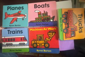 英文原版绘本 纸板书 Byron Barton 交通工具系列五本套 Planes / Boats/ Trains/ Trucks / Machines At Work 极其经典 任何时候都不会过时的传家宝级英语绘本启蒙书