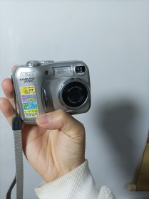 日本回流 尼康2100 面包机 功能正常 按键正常数码相机