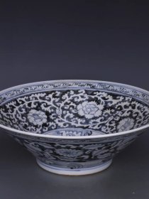 明青花手绘牡丹纹斗笠碗