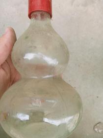 莱州早期 莱州特曲 發字商标葫芦型玻璃空酒瓶，20*10.5cm
