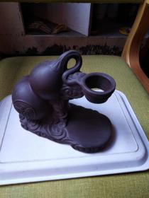 紫砂吉祥如意葫芦摆件。18*8.5*15cm。可作泡茶茶滤台用。