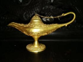 旧藏清代铜鎏金文房水滴，长22厘米，高12厘米。