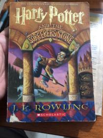 外语原版书：<Harry Potter and the Sorcerer's Stone>哈利波特与魔法石 英文原版，1998年10月初版