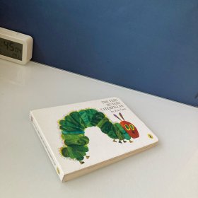Eric Carle: The Very Hungry Caterpillar 好饿的毛毛虫