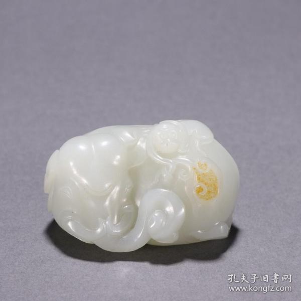 回流 和田玉籽料封侯拜相雕件。规格：高3㎝长5.2㎝宽3.7㎝重94g